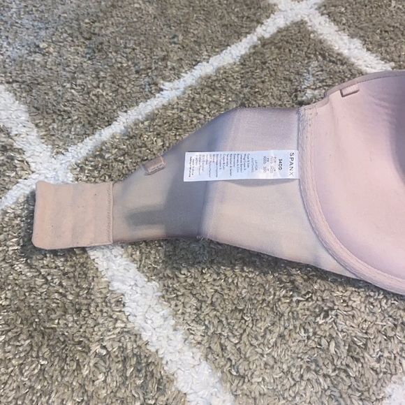 Spanx 34DD Up For Anything Strapless Bra - Picture 6 of 8